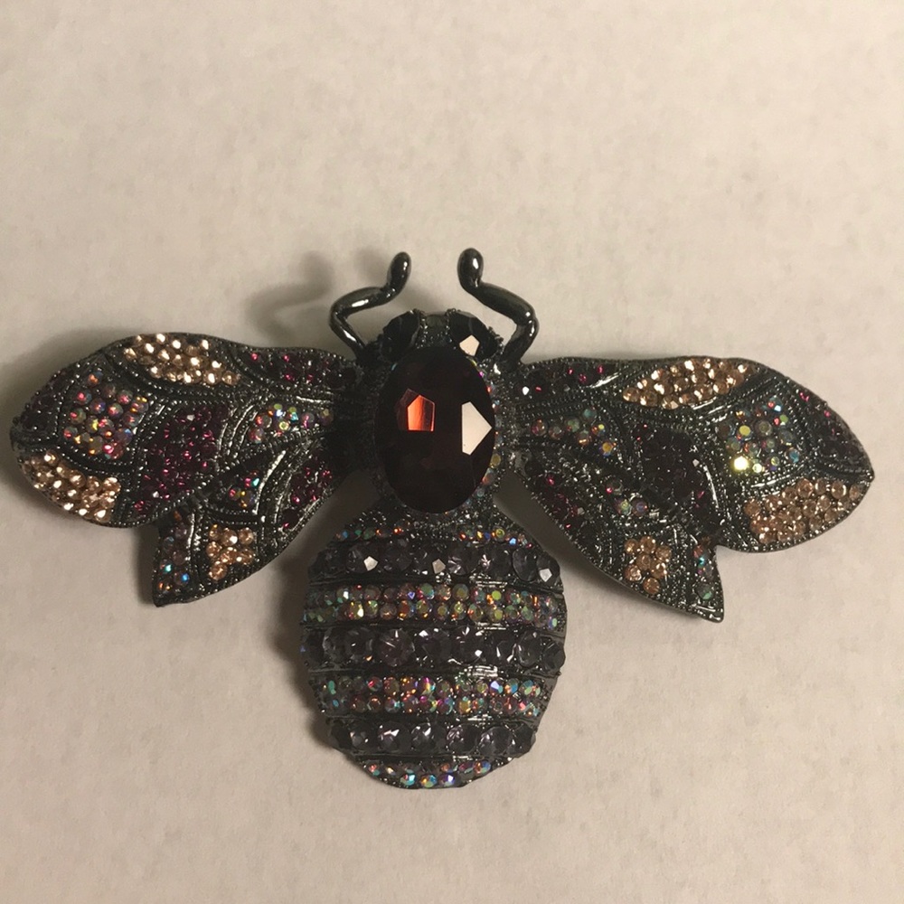 Brooch